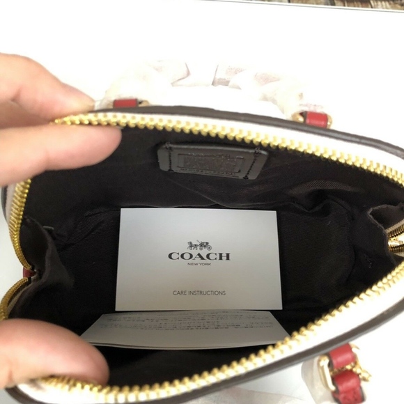 Coach Wizard of Oz Micro Mini Handbag Toto Ruby - Picture 5 of 7